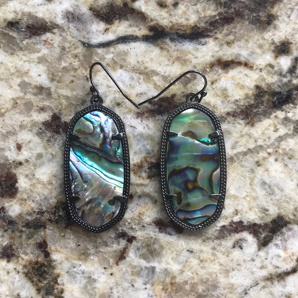 KS Earrings- Fluorescent Pearl in Gunmetal